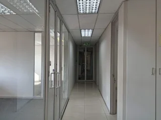 251m² Office To Rent, Rivonia