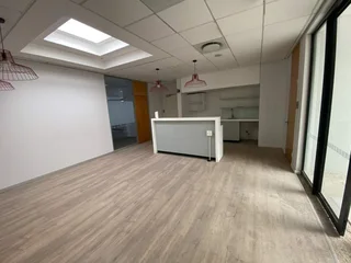 Entire Stand Alone Building to Let Illovo