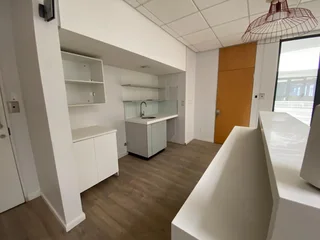 Entire Stand Alone Building to Let Illovo