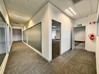 330 sqm Office to Let in Sandton