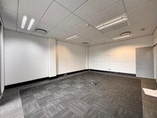 330 sqm Office to Let in Sandton