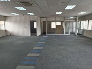 216m² Office To Rent, Morningside