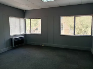 216m² Office To Rent, Morningside