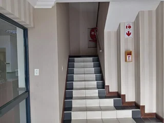 216m² Office To Rent, Morningside