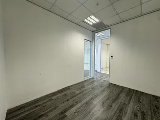 460 sqm Office to Let in Sandton