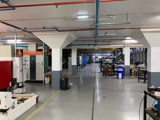 2700m2 Warehouse with 3000 AMPS POWER!!