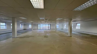 1161m² Office Space to Rent Woodmead