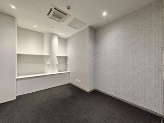 150 sqm Office to Let in Sandton