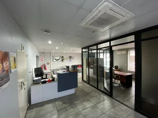 2700m2 Warehouse with 3000 AMPS POWER!!