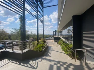 350 sqm Office To Let in Bryanston