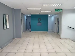 562m² Office to rent Sunninghill