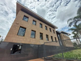600 sqm Office to Let in Bedfordview