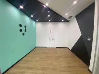 350 sqm Office To Let in Bryanston