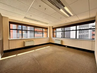 464 sqm Office to Let in Sandton