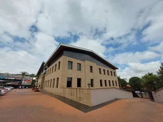 600 sqm Office to Let in Bedfordview