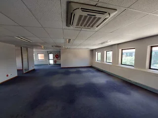 Large unmatched Tenant Incentive at this 470 sqm Office