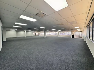 644 sqm Office to Let in Sandton