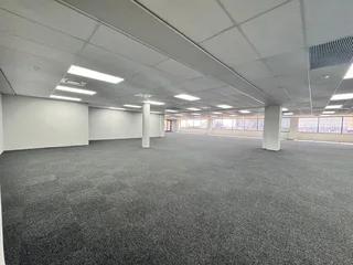 644 sqm Office to Let in Sandton