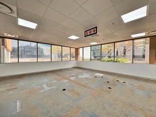 552 sqm Office to Let in Sandton