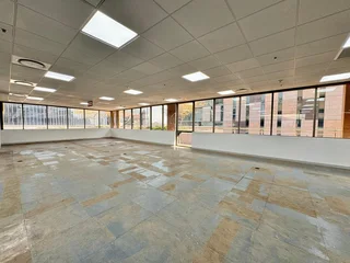 552 sqm Office to Let in Sandton