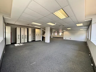 596 sqm Office to Let in Sandton