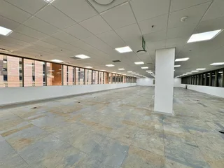 552 sqm Office to Let in Sandton