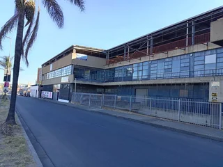 2490m2 Warehouse To Rent, Wynberg