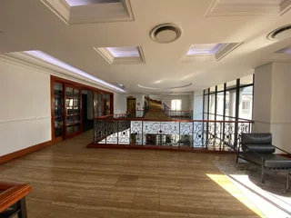 513 sqm Office To Let in Bryanston