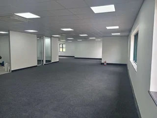 278m² Office to let Sunninghill