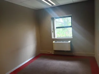 383m² Office to rent Woodmead