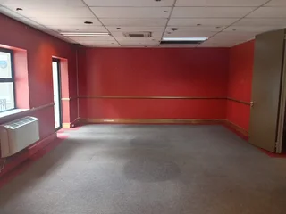 383m² Office to rent Woodmead