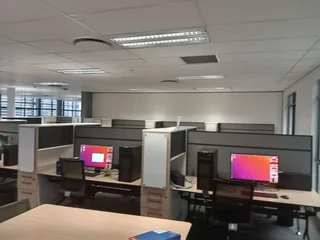 566m² Office To Rent, Rivonia