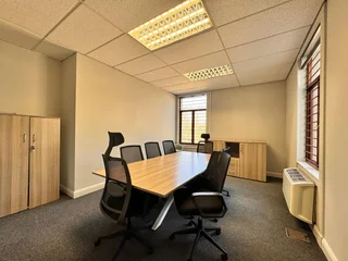 179 sqm Office to Let in Sandton
