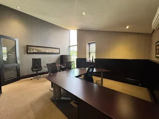 198 sqm Office to Let in Sandton