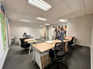 179 sqm Office to Let in Sandton