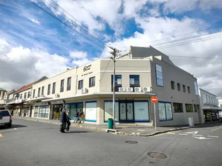 330m² A-Grade Office Space To Let in Wynberg