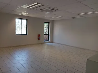 402m² Office To Rent, Rivonia