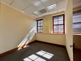 251 sqm Office to Let in Sandton