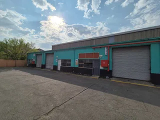 285m² warehouse to let in Steeledale, Johannesburg South