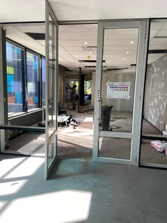 733 sqm Office To Let in Bryanston