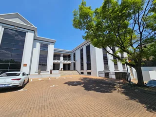Offices available To Let in Bryanston.