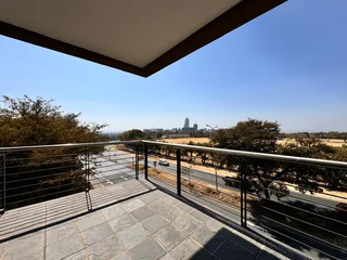 298 sqm Office to Let in Sandton
