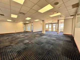 330 sqm Office to Let in Sandton