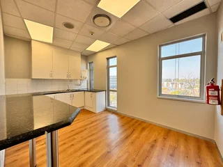 330 sqm Office to Let in Sandton