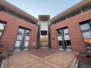 313m² Office to rent Woodmead