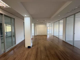 313m² Office to rent Woodmead