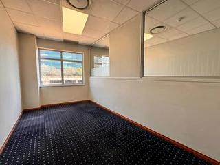 330 sqm Office to Let in Sandton