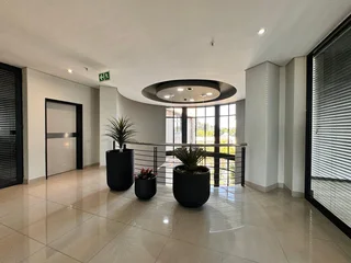 298 sqm Office to Let in Sandton