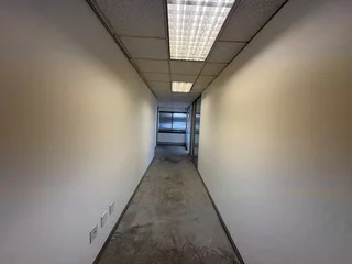 313m² Office to rent Woodmead