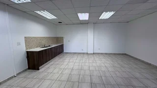 313m² Office to rent Woodmead